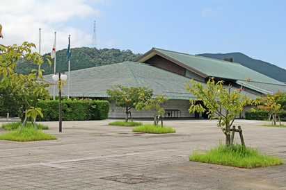 佐賀県立 九州陶磁文化館(2012年9月15日)