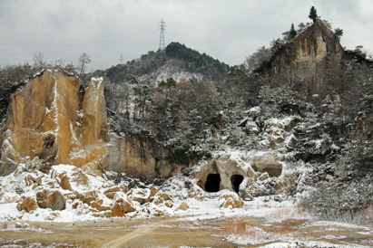 泉山磁石場.jpg